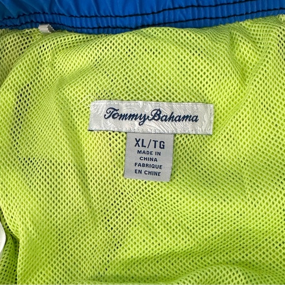 Men’s Tommy Bahama Bathing Suit - 6 inch - Picture 3 of 3